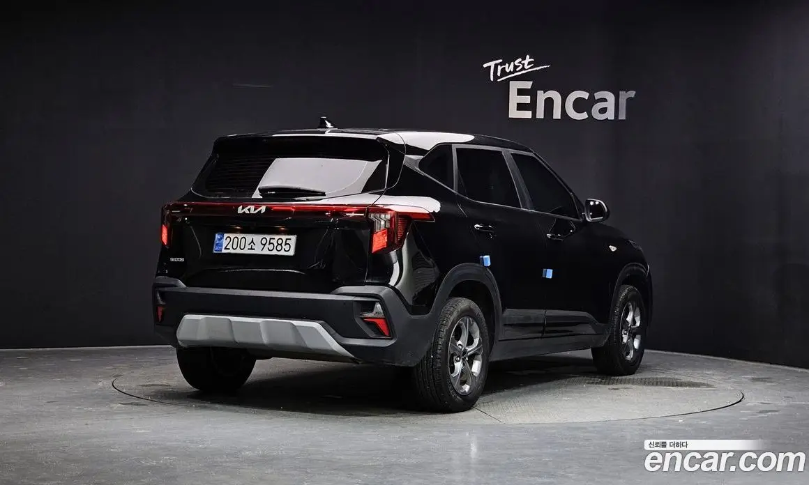Kia Seltos 2023 2.0 автомат (гидро), фото 2 Kia Seltos 2023 2.0 автомат (гидро), фото 2