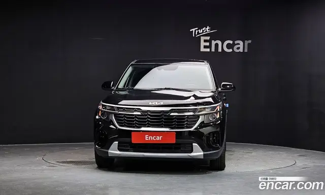 Kia Seltos 2023 2.0 автомат (гидро), миниатюра 3 Kia Seltos 2023 2.0 автомат (гидро), миниатюра 3