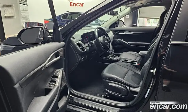 Kia Seltos 2023 2.0 автомат (гидро), миниатюра 10 Kia Seltos 2023 2.0 автомат (гидро), миниатюра 10