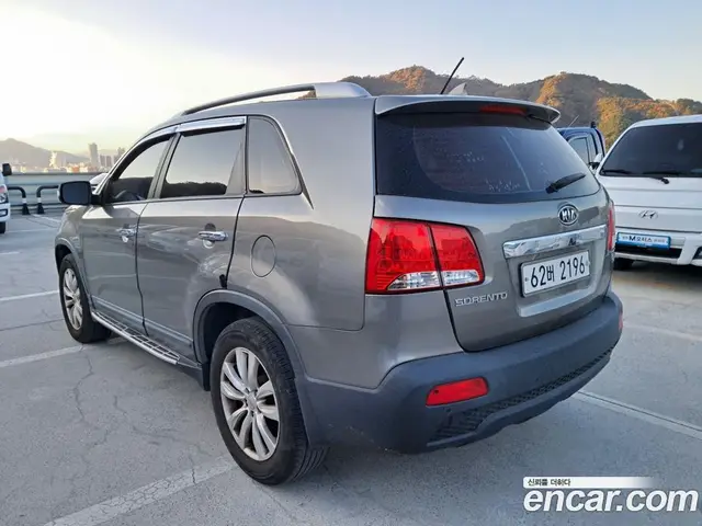 Kia Sorento 2010 2.0 автомат (гидро), миниатюра 7