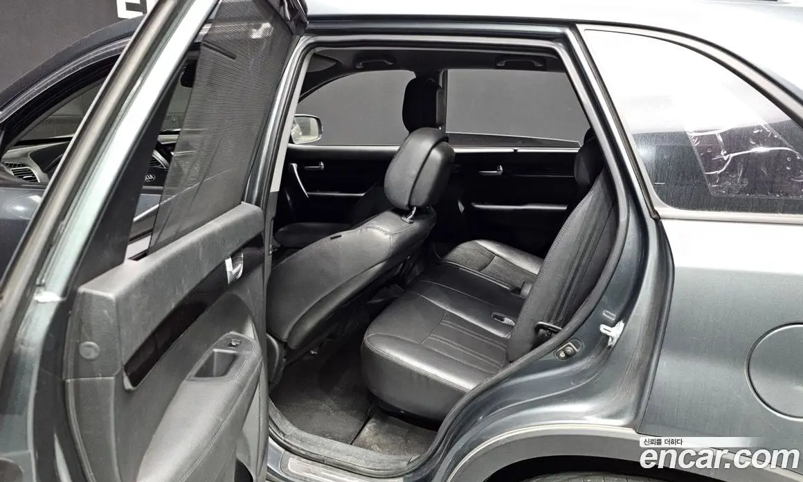Kia Sorento 2014 2.0 автомат (гидро), фото 11 Kia Sorento 2014 2.0 автомат (гидро), фото 11