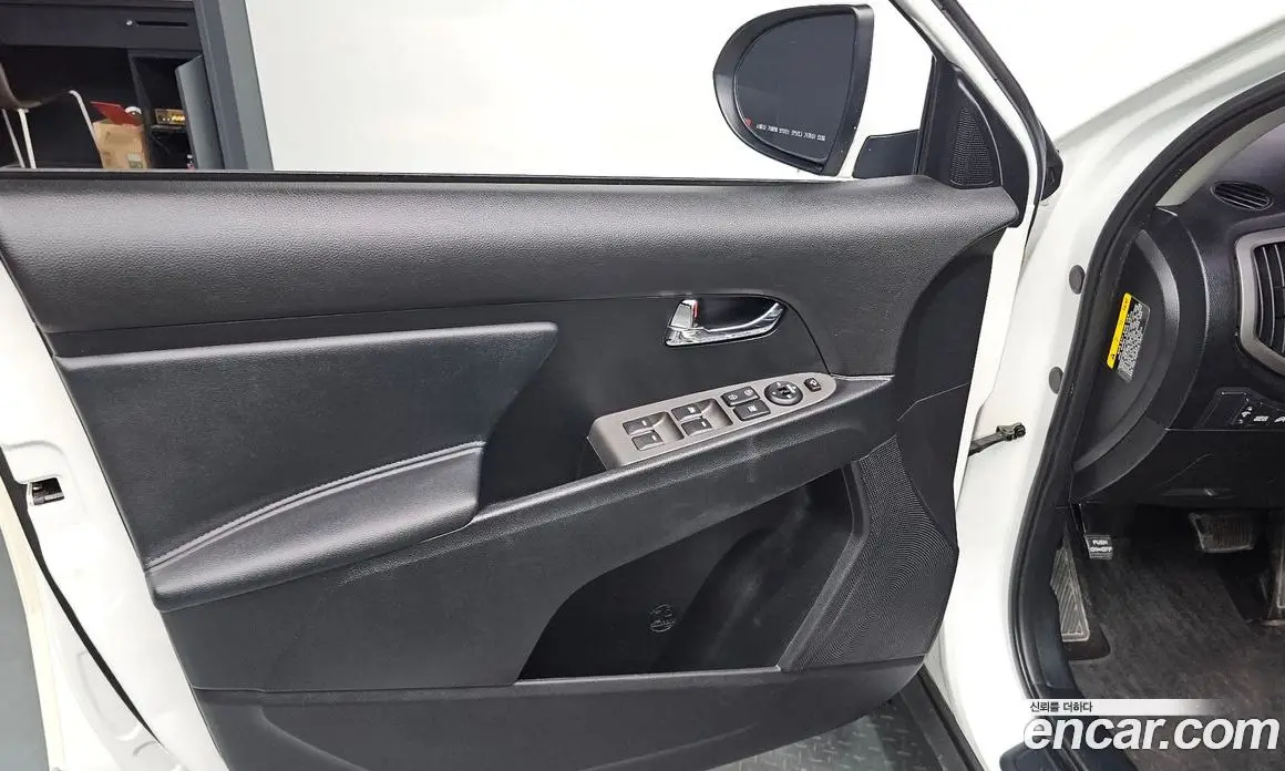 Kia Sportage 2013 2.0 автомат (гидро), фото 13 Kia Sportage 2013 2.0 автомат (гидро), фото 13