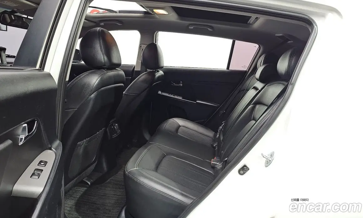 Kia Sportage 2013 2.0 автомат (гидро), фото 17 Kia Sportage 2013 2.0 автомат (гидро), фото 17