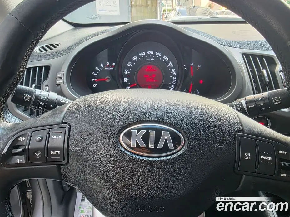 Kia Sportage 2013 2.0 автомат (гидро), фото 15 Kia Sportage 2013 2.0 автомат (гидро), фото 15