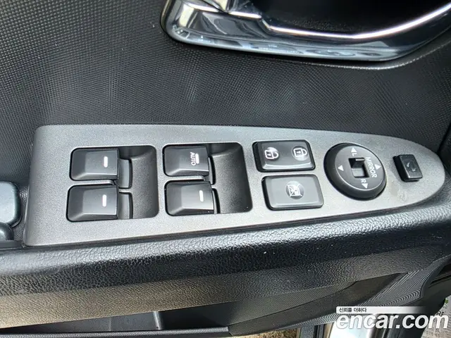 Kia Sportage 2013 2.0 автомат (гидро), миниатюра 8 Kia Sportage 2013 2.0 автомат (гидро), миниатюра 8