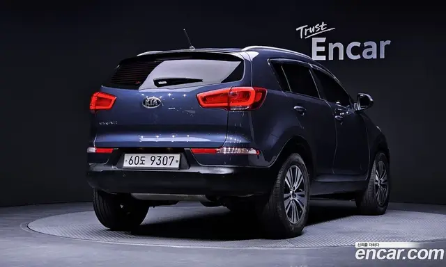 Kia Sportage 2015 2.0 автомат (гидро), миниатюра 2