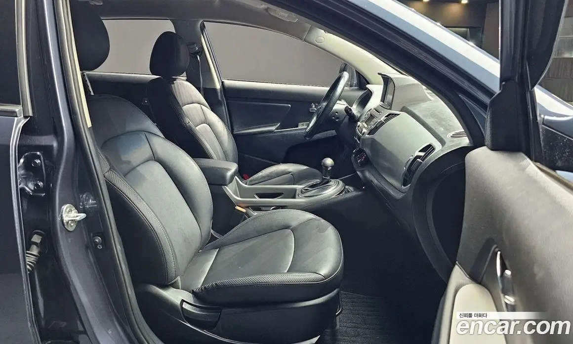 Kia Sportage 2015 2.0 автомат (гидро), фото 17