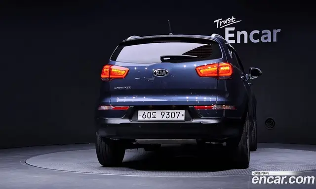 Kia Sportage 2015 2.0 автомат (гидро), миниатюра 4
