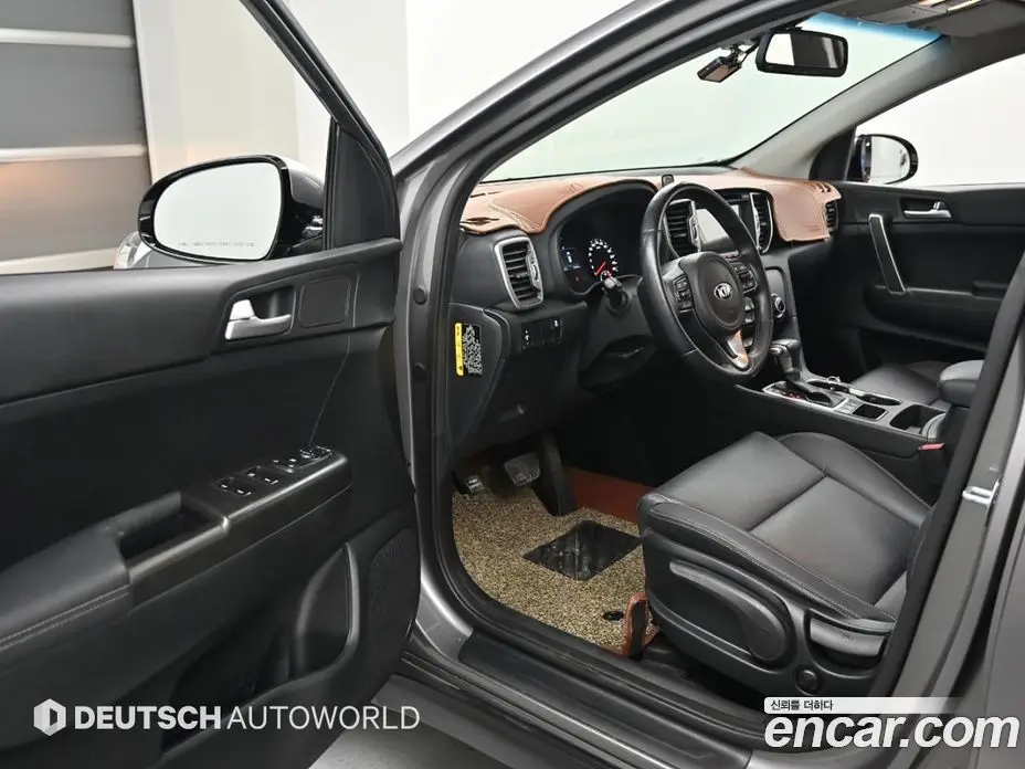 Kia Sportage 2017 2.0 автомат (гидро), фото 11
