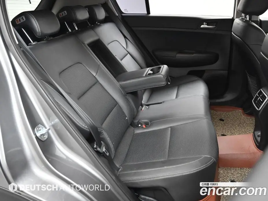 Kia Sportage 2017 2.0 автомат (гидро), фото 12