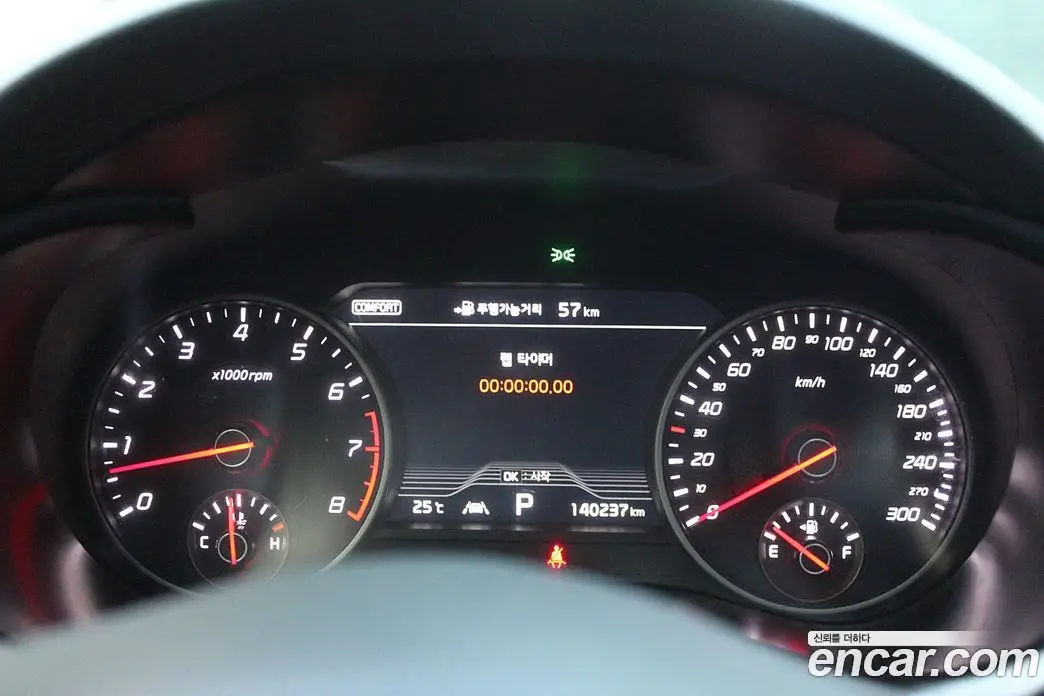 Kia Stinger 2017 3.3 автомат (гидро), фото 6