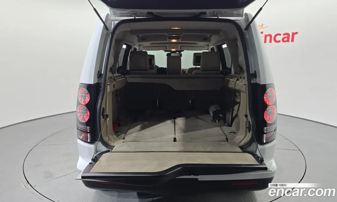 Land Rover Discovery 2016 3.0 автомат (гидро), фото 18
