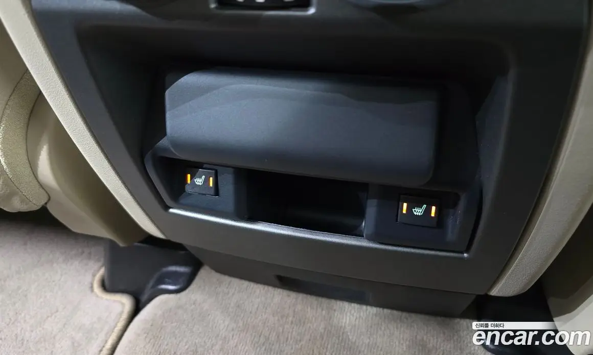 Land Rover Discovery 2016 3.0 автомат (гидро), фото 19