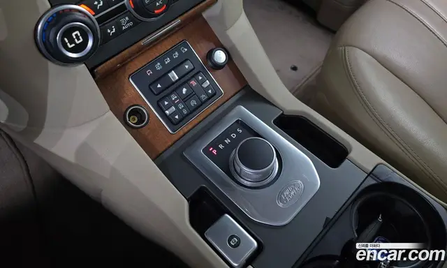 Land Rover Discovery 2016 3.0 автомат (гидро), миниатюра 9