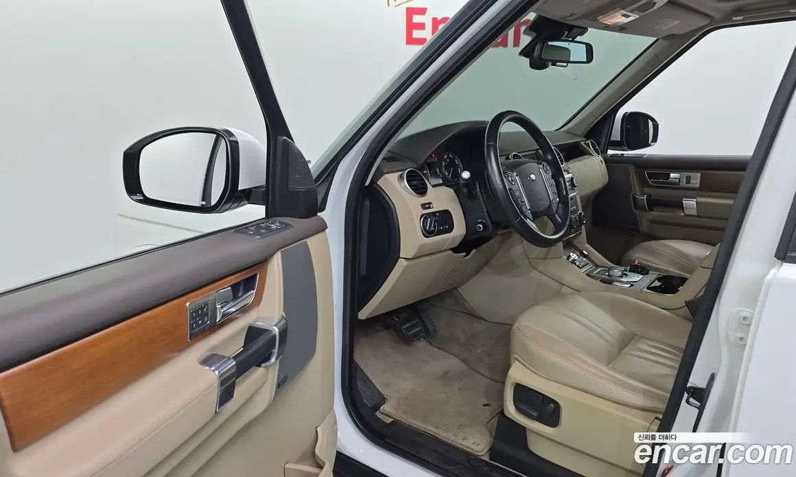 Land Rover Discovery 2016 3.0 автомат (гидро), фото 10