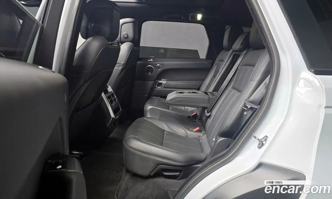Land Rover Range Rover Sport 2019 3.0 автомат (гидро), фото 13 Land Rover Range Rover Sport 2019 3.0 автомат (гидро), фото 13