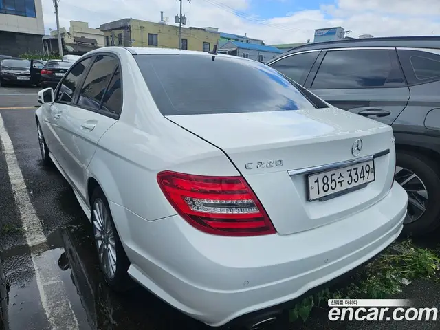 Mercedes-Benz C-Class 2013 2.1 автомат (гидро), миниатюра 3