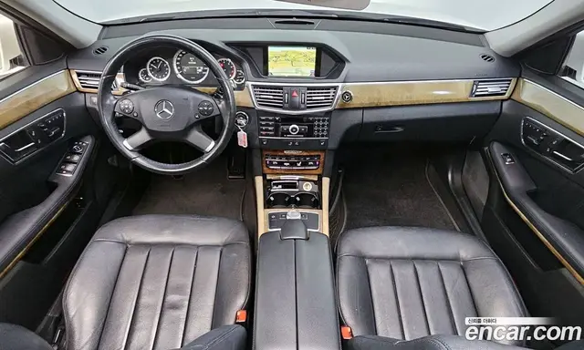 Mercedes-Benz E-Class 2011 3.5 автомат (гидро), миниатюра 7