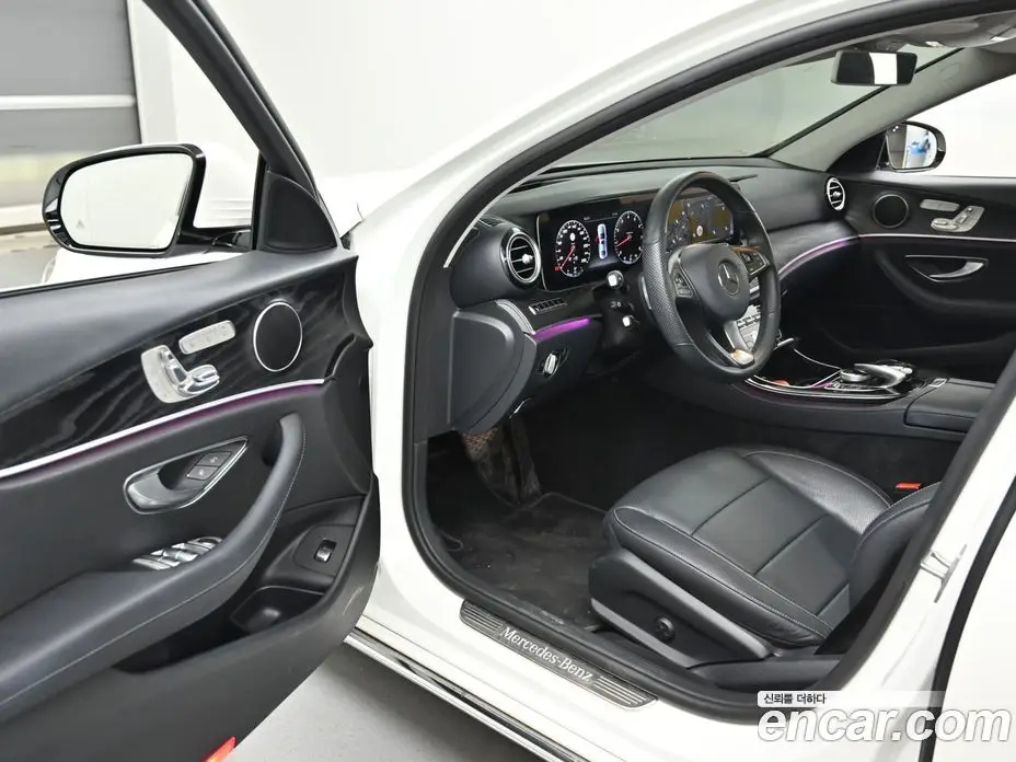Mercedes-Benz E-Class 2017 2.0 автомат (гидро), фото 11