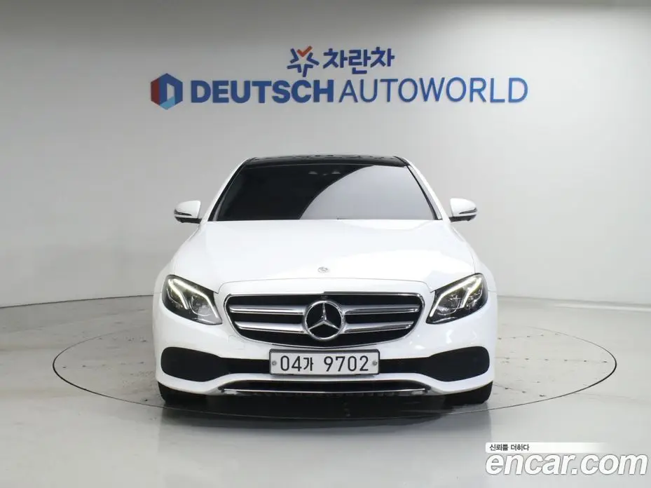 Mercedes-Benz E-Class 2017 2.0 автомат (гидро), фото 3