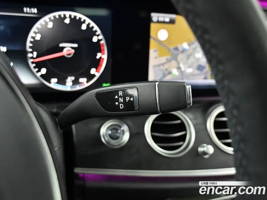 Mercedes-Benz E-Class 2017 2.0 автомат (гидро), фото 9
