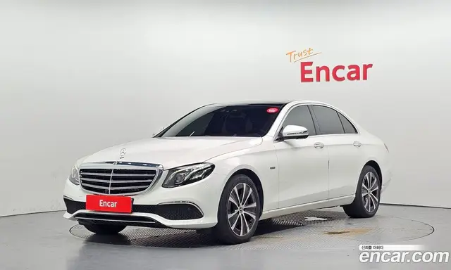 Mercedes-Benz E-Class, 2019, 175 509 км