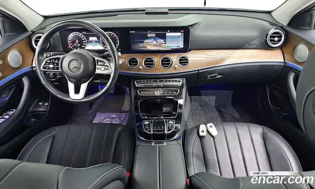Mercedes-Benz E-Class 2019 2.0 автомат (гидро), миниатюра 7