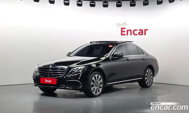 Mercedes-Benz E-Class, 2020, 111 394 км
