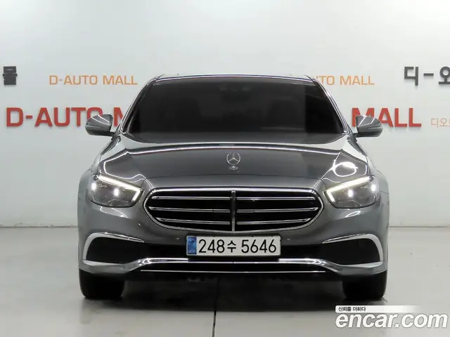 Mercedes-Benz E-Class 2020 2.0 автомат (гидро), миниатюра 2