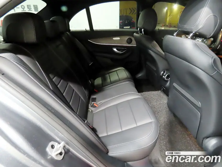Mercedes-Benz E-Class 2020 2.0 автомат (гидро), фото 13