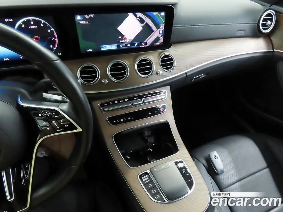 Mercedes-Benz E-Class 2020 2.0 автомат (гидро), фото 15