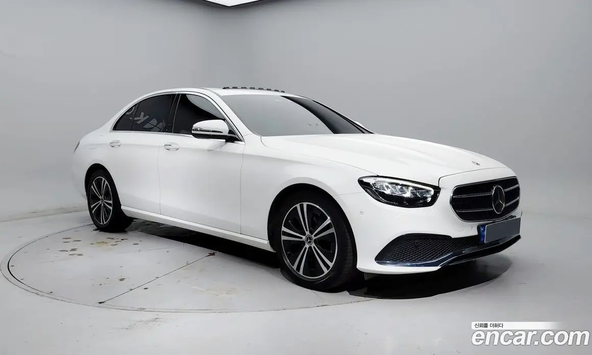 Mercedes-Benz E-Class 2021 2.0 автомат (гидро), фото 3