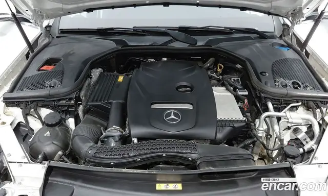 Mercedes-Benz E-Class 2021 2.0 автомат (гидро), миниатюра 6