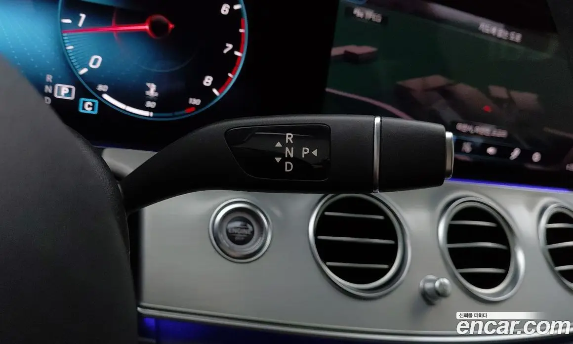 Mercedes-Benz E-Class 2021 2.0 автомат (гидро), фото 9