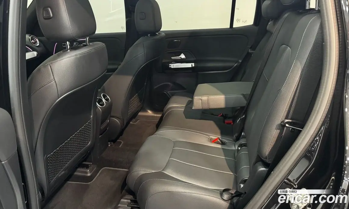Mercedes-Benz EQB 2025 0.2 автомат (гидро), фото 11