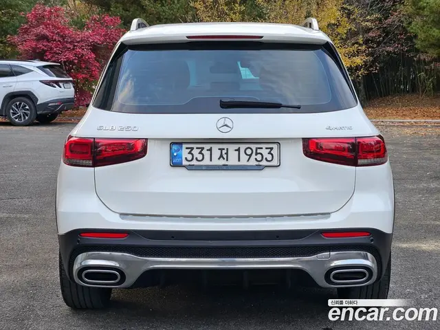 Mercedes-Benz GLB-Class 2020 2.0 автомат (гидро), миниатюра 4 Mercedes-Benz GLB-Class 2020 2.0 автомат (гидро), миниатюра 4