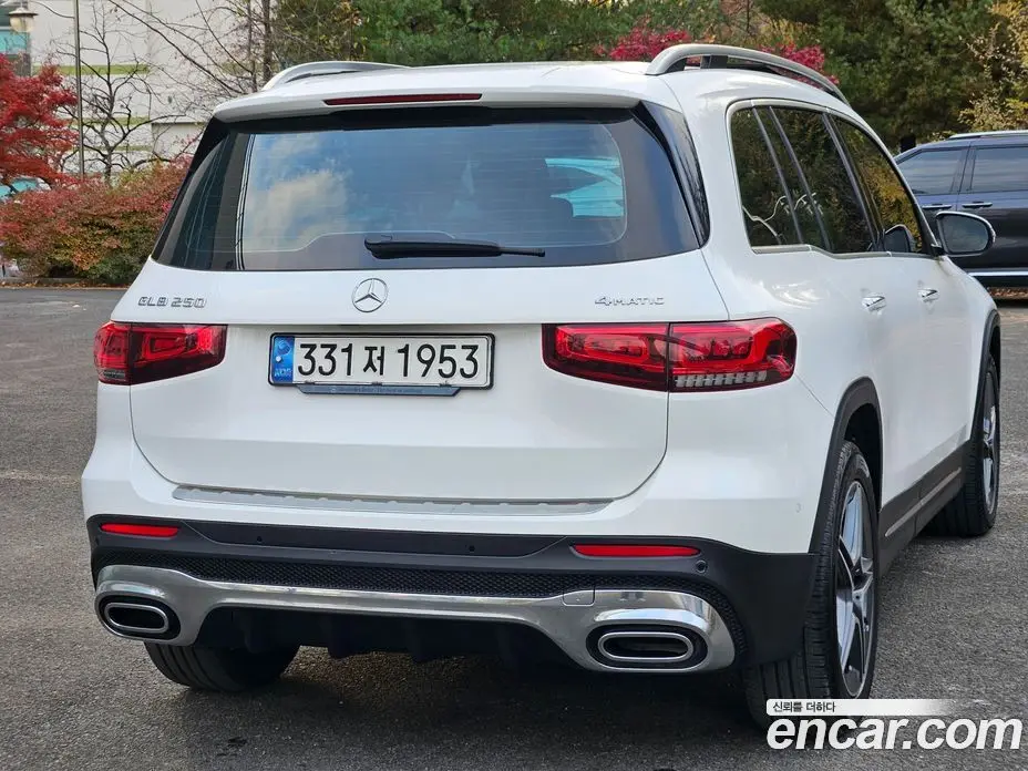 Mercedes-Benz GLB-Class 2020 2.0 автомат (гидро), фото 6 Mercedes-Benz GLB-Class 2020 2.0 автомат (гидро), фото 6