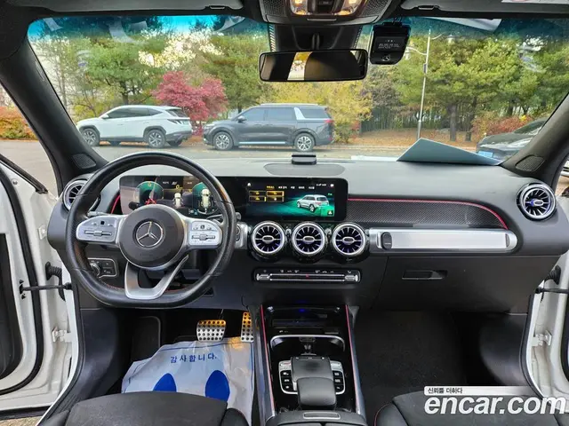 Mercedes-Benz GLB-Class 2020 2.0 автомат (гидро), миниатюра 10 Mercedes-Benz GLB-Class 2020 2.0 автомат (гидро), миниатюра 10