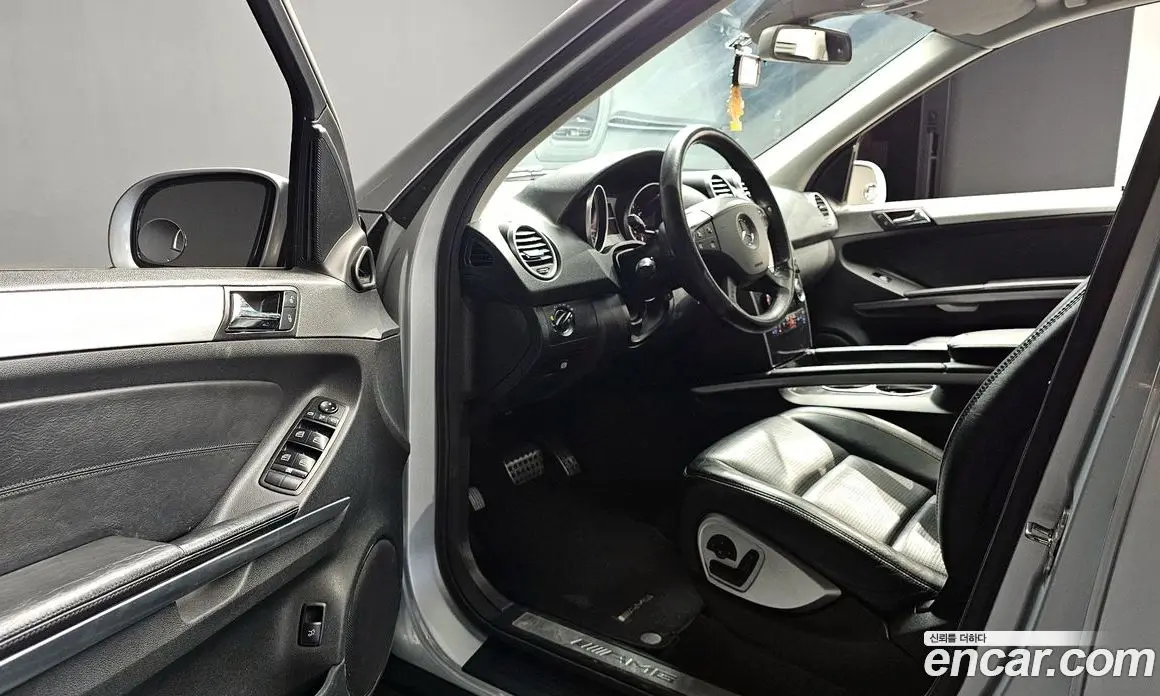 Mercedes-Benz M-Class 2008 6.2 автомат (гидро), фото 10