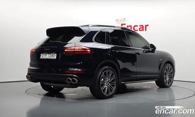 Porsche Cayenne 2015 3.0 автомат (гидро), миниатюра 2 Porsche Cayenne 2015 3.0 автомат (гидро), миниатюра 2