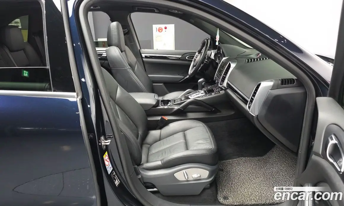 Porsche Cayenne 2015 3.0 автомат (гидро), фото 11 Porsche Cayenne 2015 3.0 автомат (гидро), фото 11