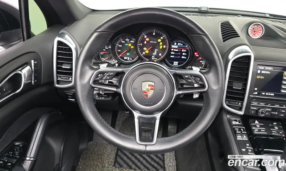 Porsche Cayenne 2015 3.0 автомат (гидро), фото 13 Porsche Cayenne 2015 3.0 автомат (гидро), фото 13