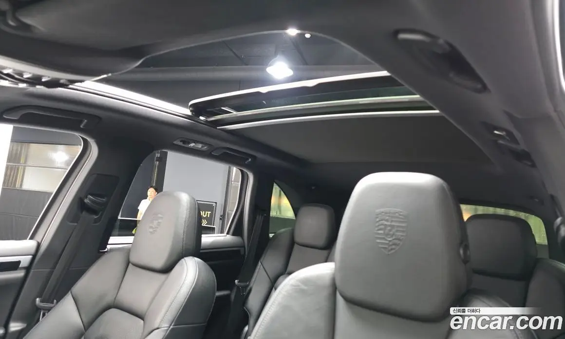 Porsche Cayenne 2015 3.0 автомат (гидро), фото 18 Porsche Cayenne 2015 3.0 автомат (гидро), фото 18