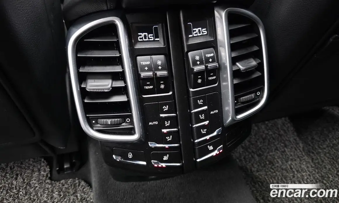 Porsche Cayenne 2015 3.0 автомат (гидро), фото 19 Porsche Cayenne 2015 3.0 автомат (гидро), фото 19