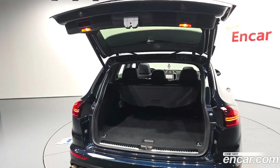 Porsche Cayenne 2015 3.0 автомат (гидро), фото 20 Porsche Cayenne 2015 3.0 автомат (гидро), фото 20