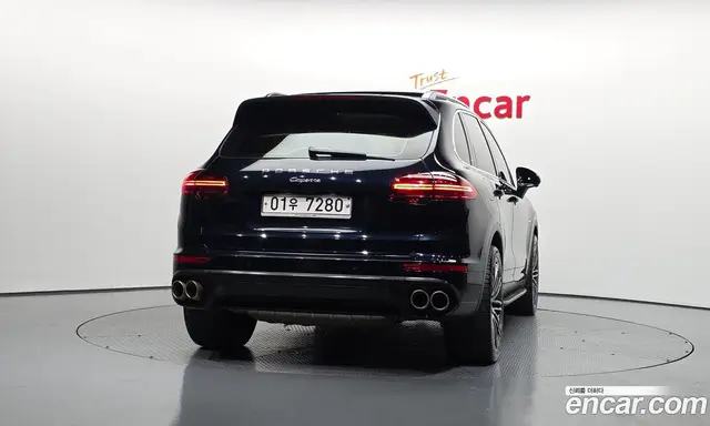 Porsche Cayenne 2015 3.0 автомат (гидро), миниатюра 4 Porsche Cayenne 2015 3.0 автомат (гидро), миниатюра 4