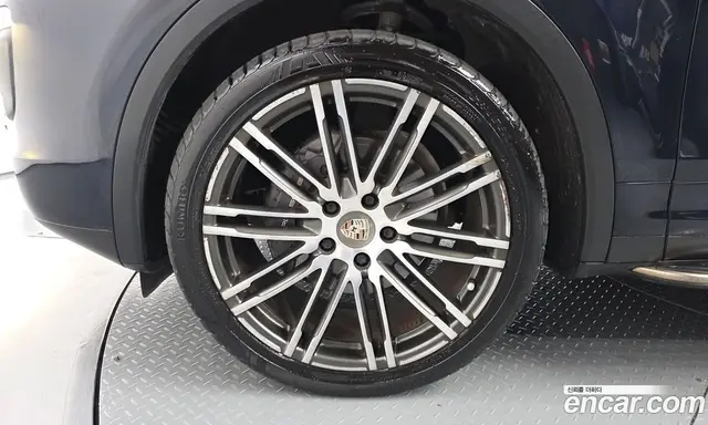 Porsche Cayenne 2015 3.0 автомат (гидро), миниатюра 5 Porsche Cayenne 2015 3.0 автомат (гидро), миниатюра 5