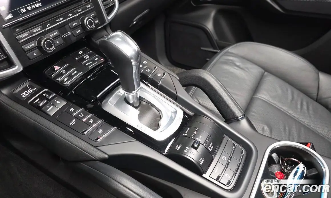 Porsche Cayenne 2015 3.0 автомат (гидро), фото 9 Porsche Cayenne 2015 3.0 автомат (гидро), фото 9