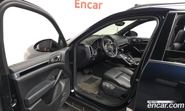 Porsche Cayenne 2015 3.0 автомат (гидро), миниатюра 10 Porsche Cayenne 2015 3.0 автомат (гидро), миниатюра 10