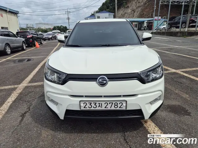 SsangYong TIBOLI 2017 1.6 автомат (гидро), миниатюра 3
